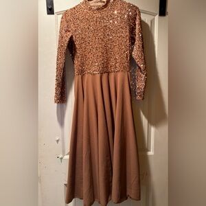 Elegant Sequin Midi Dress in Rose Gold